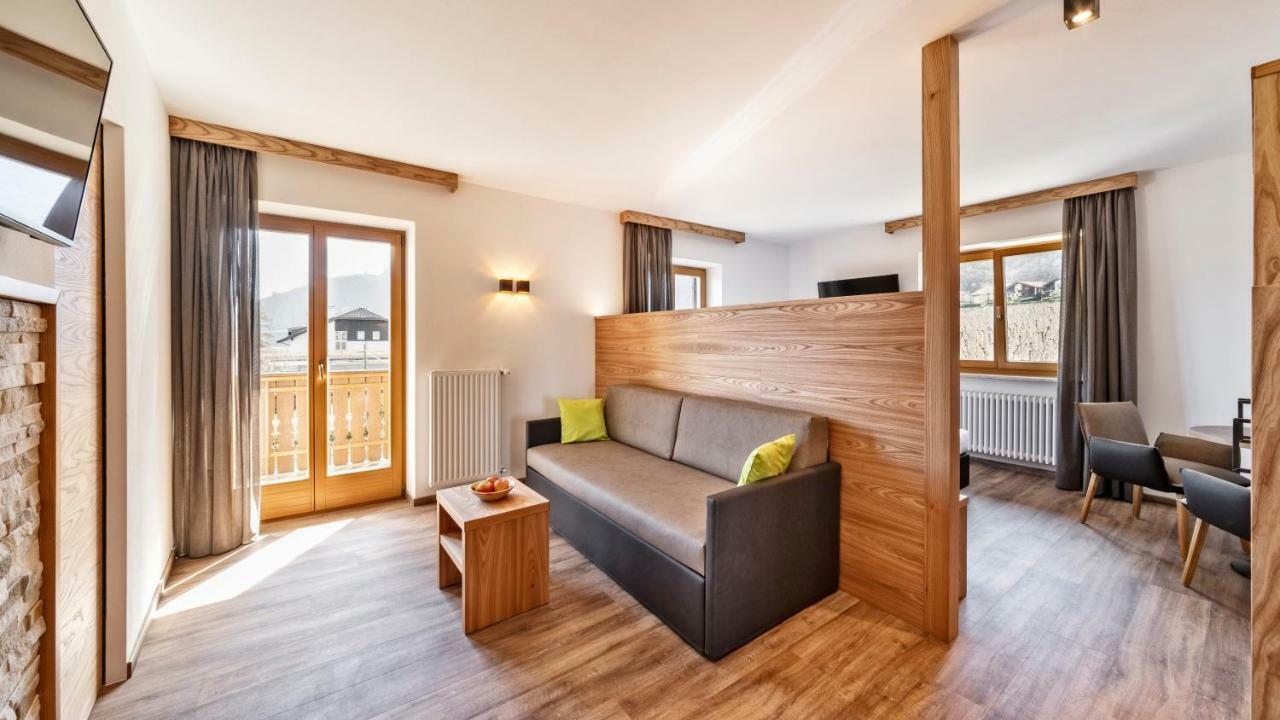 Hotel Garni Sonngart Андриан Екстериор снимка